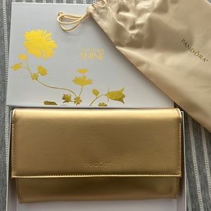 PANDORA | LIMITED EDITION SHINE GOLD CLUTCH BAG - Brand New